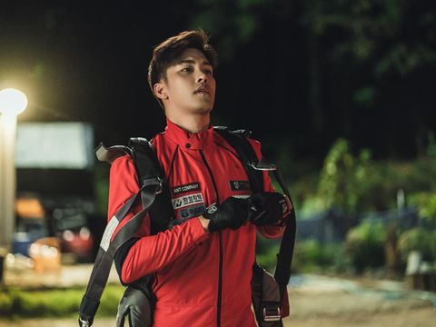 Drama Korea Death's Game Sung Hoon sebagai Song Jae-seop dalam drama Korea Death's Game (2023). (Prime Video)