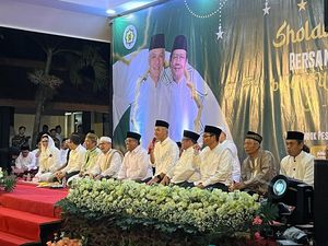 Silaturahmi ke Ponpes Nurul Huda, Ganjar Diminta Tak Khawatir Hasil Survei