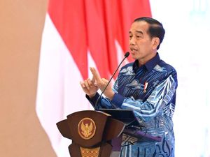 Jokowi Teken Perpres Aplikasi Sistem Pemerintah Berbasis Elektronik