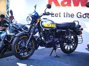 Tampang Kawasaki W175 Street: Pakai Pelek Alloy-Ada Indikator Digital Tampang Kawasaki W175 Street: Pakai Pelek Alloy-Ada Indikator Digital