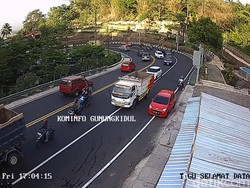 Pantauan Jalan Wonosari Sore Ini: Hormati Pengendara Lain Ya!