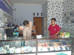 Maling Bobol Konter Ponsel di Blitar, 13 HP Digondol-Kerugian Rp 30 Juta