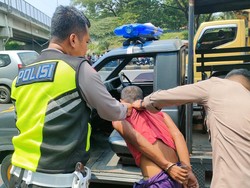 Polisi Tangkap Pelaku Curanmor Saat Razia di Akses Suramadu
