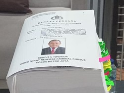 Berkas Perkara Firli Bahuri Peras SYL Capai Ribuan Halaman, Tinggi 0,85 Meter