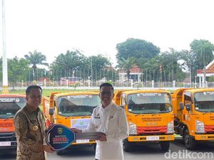 66 Truk Sampah Tak Layak Pakai, Pemkot Palembang Terima Bantuan Pemprov Sumsel