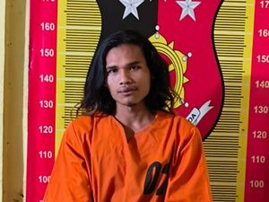 Pria di Sidimpuan Dihajar Warga Usai Kepergok Edarkan Uang Palsu