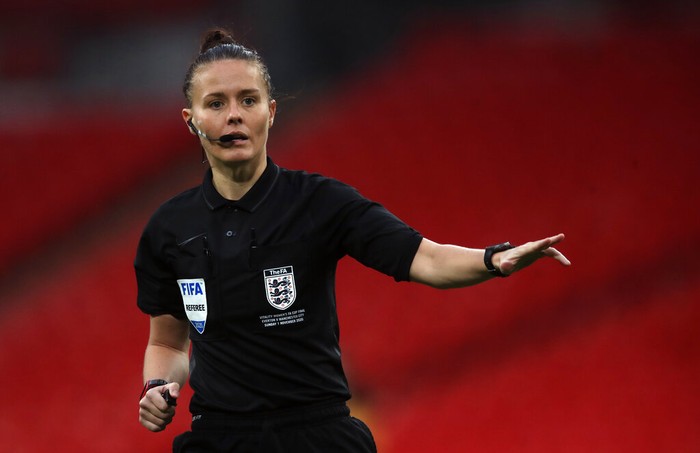 Referee Rebecca Welch gives directions during the Womens FA Cup final soccer match between Everton and Manchester City at Wembley stadium in London, Sunday, Nov. 1, 2020. (Adam Davy/Pool via AP)