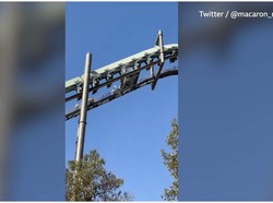 Rollercoaster Universal Studios Jepang Stuck Terbalik, 32 orang Bergelantungan