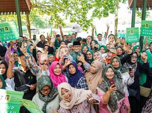 Sapa Warga Tasikmalaya, Sandiaga Beri Bantuan Modal Usaha dan Benih Ikan