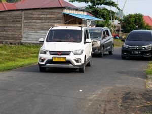 Ada di Tobelo, Mobilio hingga Innova Rela Dijadikan Angkot Ada di Tobelo, Mobilio hingga Innova Rela Dijadikan Angkot