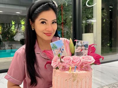 Momen Ultah Titi Kamal Dirayakan Geng Cendol dan Gajebo