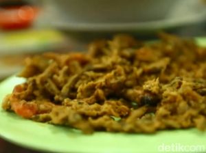 6 Wisata Kuliner Khas Blitar, Nikmatnya Soto Daging hingga Es Pleret 6 Wisata Kuliner Khas Blitar, Nikmatnya Soto Daging hingga Es Pleret