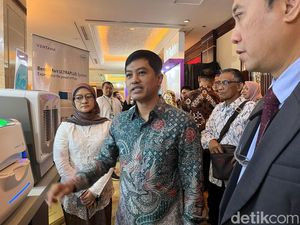 Wamenkes Ungkap Kesiapan Faskes hingga Kesediaan Vaksin COVID Jelang Nataru