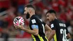Karim Benzema Gigit Jari, Al Ittihad Didepak Al Ahly
