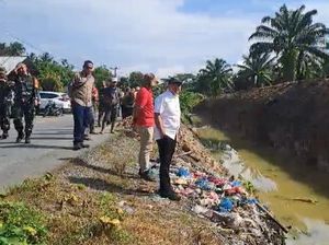 Bupati Batu Bara Marah Proyek Parit Mepet ke Badan Jalan-Bahayakan Pengendara Bupati Batu Bara Marah Proyek Parit Mepet ke Badan Jalan-Bahayakan Pengendara