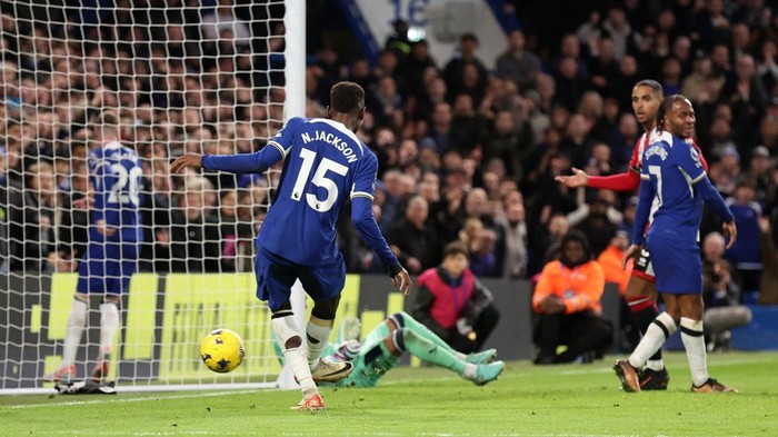 Soccer Football - Premier League - Chelsea v Sheffield United - Stamford Bridge, London, Britain - December 16, 2023 Chelseas Nicolas Jackson scores their second goal REUTERS/David Klein NO USE WITH UNAUTHORIZED AUDIO, VIDEO, DATA, FIXTURE LISTS, CLUB/LEAGUE LOGOS OR LIVE SERVICES. ONLINE IN-MATCH USE LIMITED TO 45 IMAGES, NO VIDEO EMULATION. NO USE IN BETTING, GAMES OR SINGLE CLUB/LEAGUE/PLAYER PUBLICATIONS.
