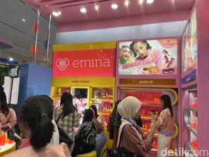 10 Brand Makeup dan Skincare yang Diserbu Antrean di Jakarta X Beauty 2023 10 Brand Makeup dan Skincare yang Diserbu Antrean di Jakarta X Beauty 2023