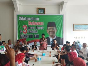 Mahfud Minta Baca Rekam Jejak: Kata Orang Belanda Puji Diri Sendiri Itu Bau