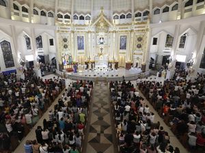 Contoh Teks Misa Malam Natal serta Jadwal dan Tata Cara Ibadahnya Contoh Teks Misa Malam Natal serta Jadwal dan Tata Cara Ibadahnya