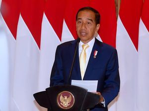 Tumben Jokowi Pakai Dasi Kuning di Acara Kenegaraan, Ternyata Ini Maknanya Tumben Jokowi Pakai Dasi Kuning di Acara Kenegaraan, Ternyata Ini Maknanya