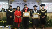 Momen Pengukuhan Guru Besar Usahid