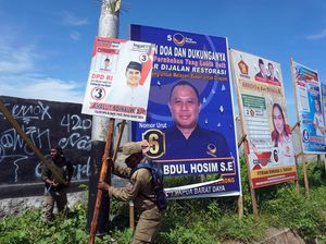 Satpol PP Tertibkan Atribut Kampanye di Sorong