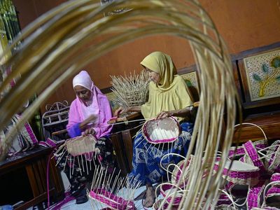 Jelang Nataru, Permintaan Keranjang Parsel di Makassar Meningkat