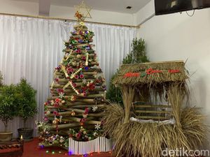 Tak Hanya Hiasan, Ini Makna Pohon Natal dan Dekorasi Khas Jelang 25 Desember Tak Hanya Hiasan, Ini Makna Pohon Natal dan Dekorasi Khas Jelang 25 Desember