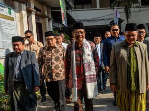 Potret Mahfud MD Kunjungi Ponpes Sirnamiskin di Bandung
