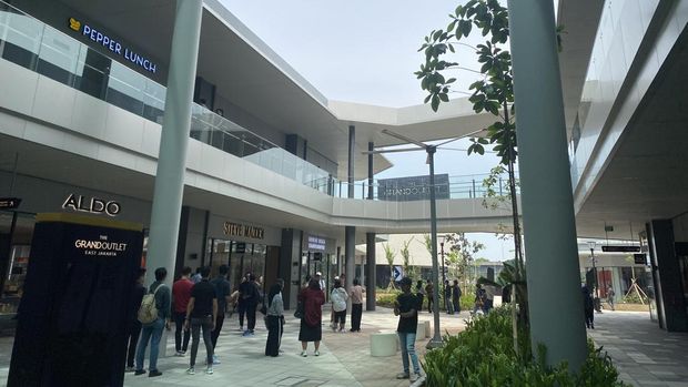The Grand Outlet Karawang