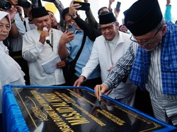 Mendag Zulhas Resmikan Pembangunan Masjid Al-Khair di Padang