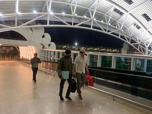 WN Australia Eks Relawan Guru Dideportasi gegara Kasus Penganiayaan