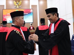 Hendri Agustian Resmi Jabat Ketua Pengadilan Negeri Cikarang