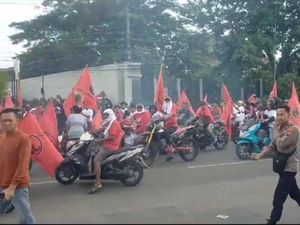 Ditagih PSI soal Massa Berbendera PDIP Geber Motor, Ini Jawab Bawaslu Pati Ditagih PSI soal Massa Berbendera PDIP Geber Motor, Ini Jawab Bawaslu Pati