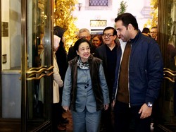 Basarah PDIP: Megawati Akan Bertemu Khusus Paus Fransiskus di Vatikan