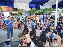 Syarief Hasan Sosialisasi 4 Pilar & Serap Curhat Ibu-ibu soal Harga Bapok