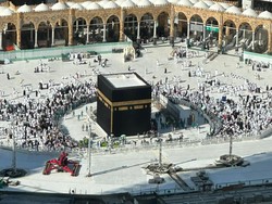 Pemeliharaan Kabah Rampung, Pagar Penutup Kembali Dibuka