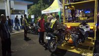 Puluhan Kendaraan Terjaring Razia Knalpot Brong di Surabaya