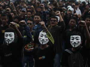 Ribuan Mahasiswa Gelar Aksi Mimbar Demokrasi di Makassar