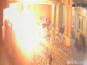 2 Orang Diperiksa Terkait Teror Molotov ke Rumah Ketua GP Ansor Lampung 2 Orang Diperiksa Terkait Teror Molotov ke Rumah Ketua GP Ansor Lampung
