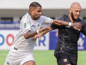 Kondisi Augusto dan Ari Maring Usai Ditarik Keluar Saat PSIM Vs Persikab