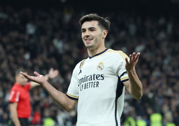 Soccer Football - LaLiga - Real Madrid v Villarreal - Santiago Bernabeu, Madrid, Spain - December 17, 2023 Real Madrids Brahim Diaz celebrates scoring their third goal REUTERS/Isabel Infantes