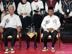 Siasat Baru Ganjar-Mahfud
