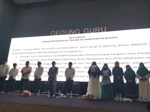 Di Hadapan Cak Imin, Pimpinan Majelis Taklim Bekasi Deklarasi Dukung AMIN