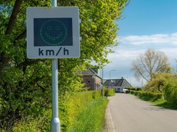 Bukan Denda, Begini Cara Sevilla Cegah Pengguna Jalan Ngebut