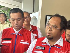 Pertamina Ungkap Penyebab BBM di Sulsel Langka hingga Truk Bermalam di SPBU Pertamina Ungkap Penyebab BBM di Sulsel Langka hingga Truk Bermalam di SPBU