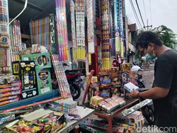 Polisi Minta Warga Surabaya Tak Main Petasan Selama Ramadan