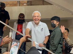 Kunjungi Pasar Induk Wonosobo, Ganjar Temukan Harga Bawang Naik-Ayam Turun