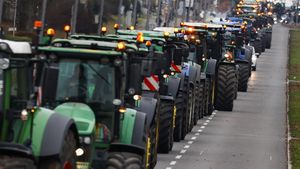 Ratusan Traktor Bajak Kota Berlin Protes soal Subsidi Pajak Kendaraan
