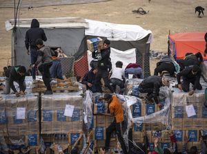 Bantuan Saudi Tertahan Penutupan Jalur Rafah, Berisiko Kedaluwarsa